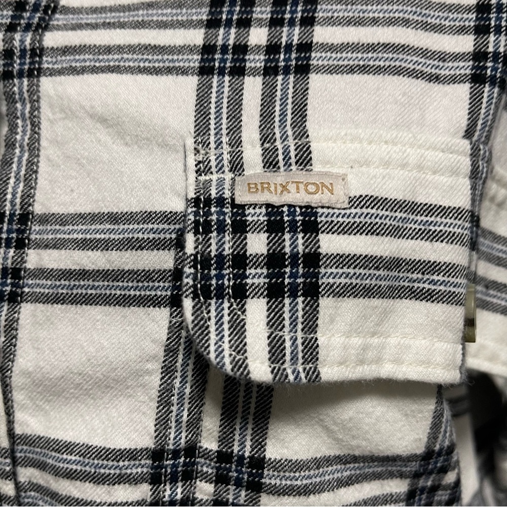 Brixton Bowery Boxy Fit Organic Cotton Light Weight Flannel Shirt Small — image 3 of 6
